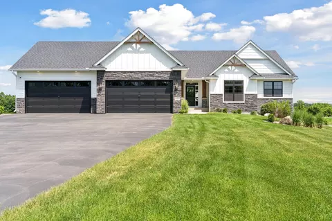 16885 Inca St NW, Andover, MN 55304