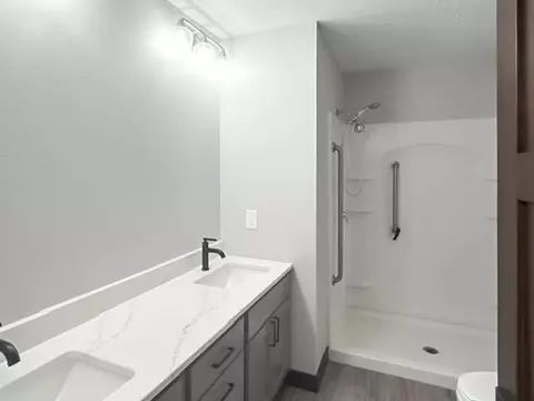 Bath - 311 S Park St, Hendricks, MN 56136 photo 1 of 2
