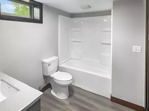 Bath - 311 S Park St, Hendricks, MN 56136 photo 2 of 2