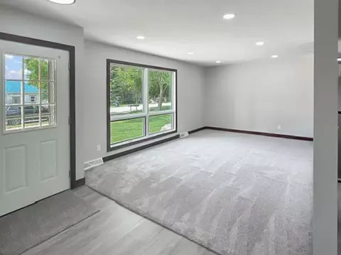 Living - 311 S Park St, Hendricks, MN 56136 photo 2 of 2