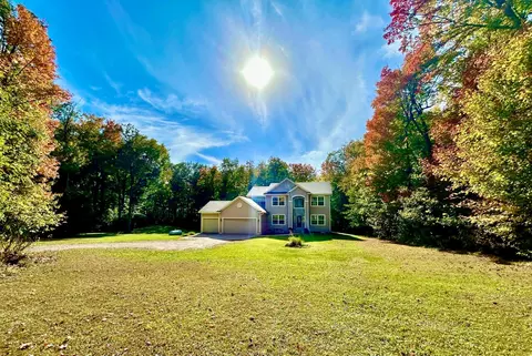 6757 145th St, Milaca, MN 56353