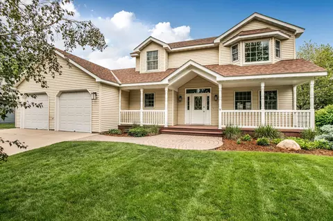 1713 Polaris Ct, Saint Cloud, MN 56303