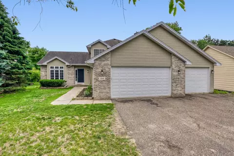 2068 124th Ln NW, Coon Rapids, MN 55448