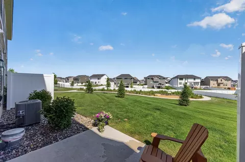 Exterior - 1671 144th St E, Rosemount, MN 55068 photo 7 of 11
