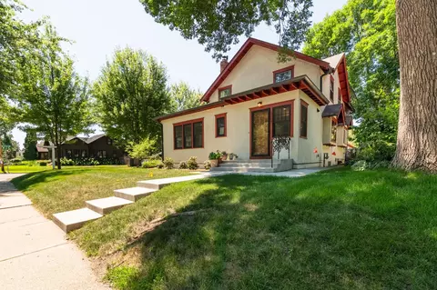 4354 Garfield Ave, Minneapolis, MN 55409