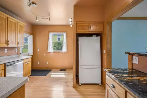 Kitchen - 516 7th Ave N, Saint Cloud, MN 56303 photo 2 of 5