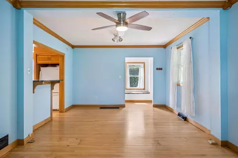 Living - 516 7th Ave N, Saint Cloud, MN 56303 photo 4 of 4