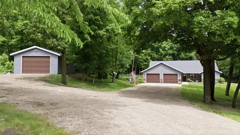 30426 Eagle Lake Dr, Frazee, MN 56544 photo 2