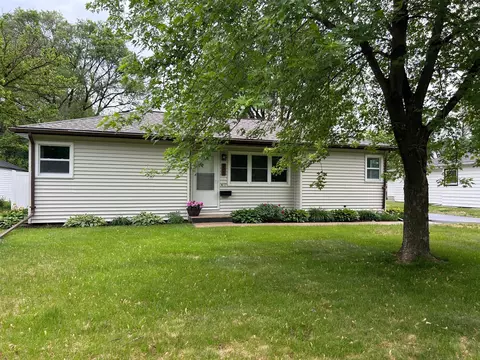 8509 10th Ave S, Bloomington, MN 55420