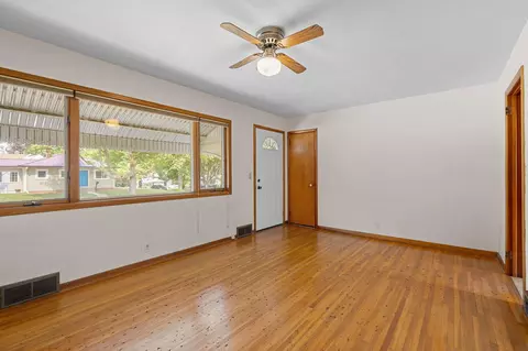 Living - 227 5th Ave NE, Faribault, MN 55021 photo 3 of 3