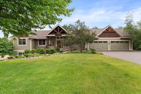 1941 Paris Bay Bay N, Stillwater, MN 55082