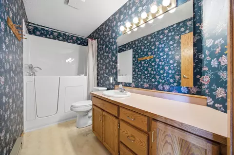 Bath - 1818 34th St S, Fargo, ND 58103 photo 2 of 2