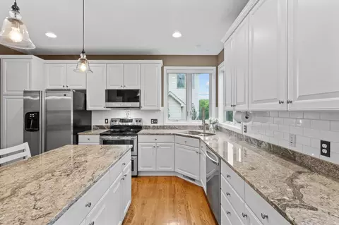 Kitchen - 13090 Crolly Path, Rosemount, MN 55068 photo 2 of 3