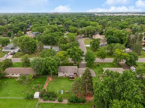 View/Area - 7616 113 12 Ave N, Champlin, MN 55316 photo 1 of 7