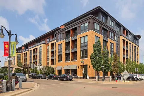 4730 Park Commons Dr #204, Saint Louis Park, MN 55416