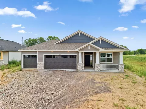 18541 Fillmore Cir NW, Elk River, MN 55330