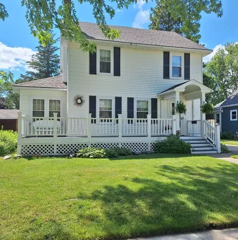 308 7th St SW, Austin, MN 55912