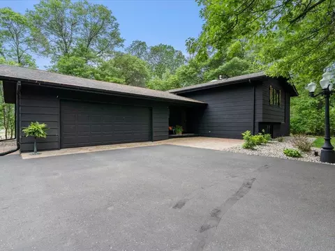 Exterior - 5863 Foley Rd, Baxter, MN 56425 photo 3 of 8