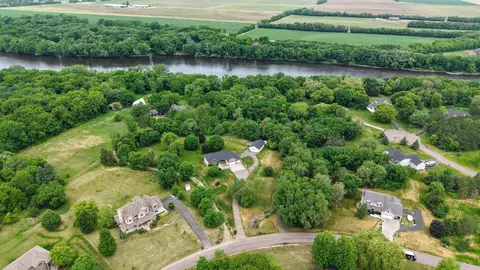10009 James Ave NE, Monticello, MN 55362