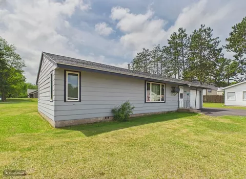 7659 Anderson St, Siren, WI 54872