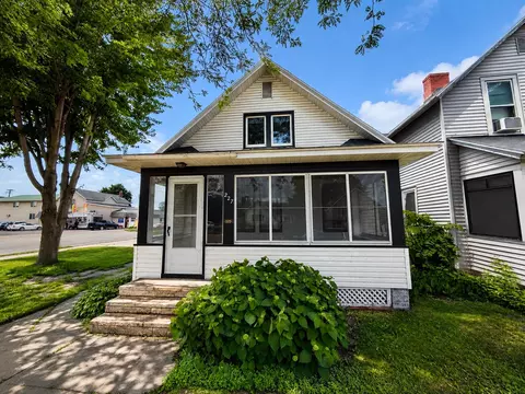 227 Mankato Ave, Winona, MN 55987