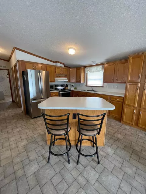 Kitchen - 708 1st St E, Milaca, MN 56353 photo 3 of 6