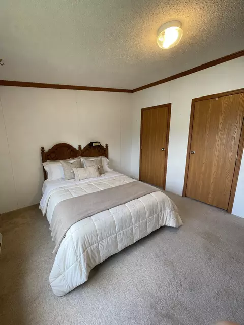 Bedroom - 708 1st St E, Milaca, MN 56353 photo 2 of 6