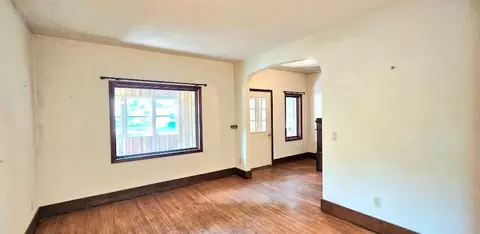 Living - 205 E 6th St, Morris, MN 56267 photo 1 of 5