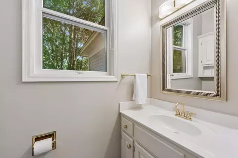 Bath - 823 Hidden Meadow Trl, Eagan, MN 55123 photo 1 of 4
