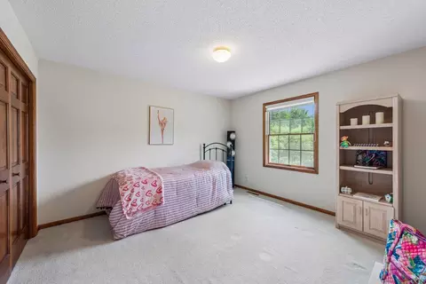 Bedroom - 823 Hidden Meadow Trl, Eagan, MN 55123 photo 2 of 4