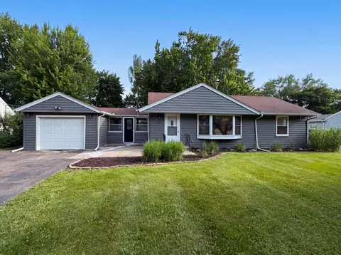 2128 Ronald Ave, White Bear Lake, MN 55110