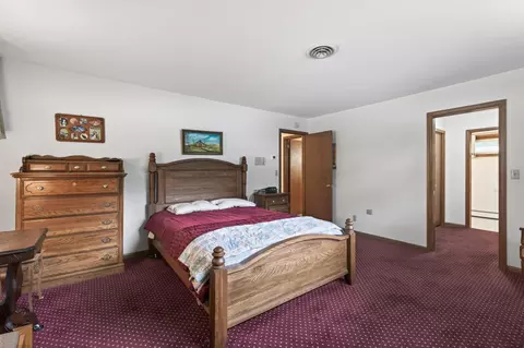 Bedroom - 755 3rd Ave NW, Milaca, MN 56353 photo 2 of 4