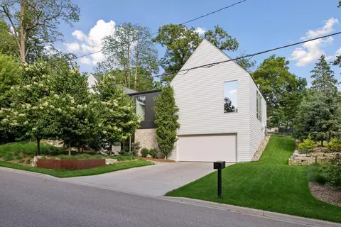 Exterior - 1058 E Circle Dr, Wayzata, MN 55391 photo 7 of 8