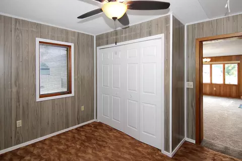 Bedroom - 709 9th Ave NE, Brainerd, MN 56401 photo 4 of 4