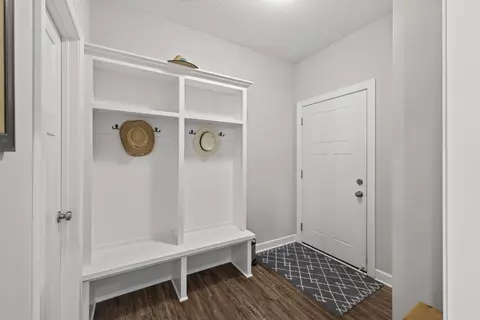 Entry Way - 16965 Piper Ln, Brainerd, MN 56401 photo 2 of 4