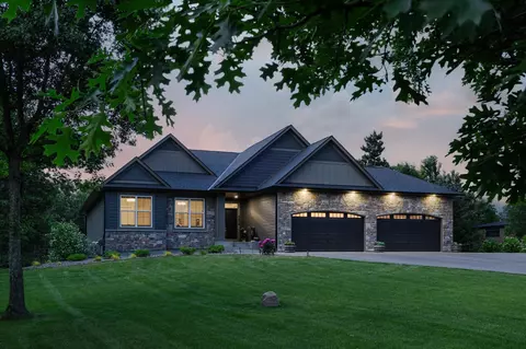 16965 Piper Ln, Brainerd, MN 56401