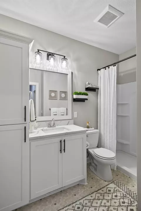 Bath - 16965 Piper Ln, Brainerd, MN 56401 photo 3 of 4
