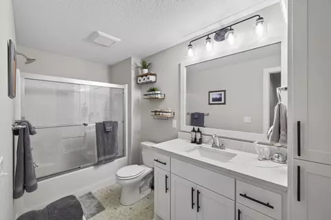 Bath - 16965 Piper Ln, Brainerd, MN 56401 photo 4 of 4