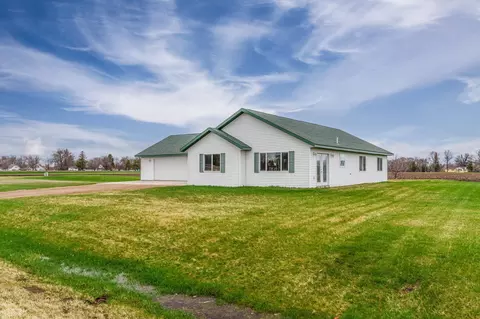 206 Lincoln Ave E, Ulen, MN 56585 photo 2