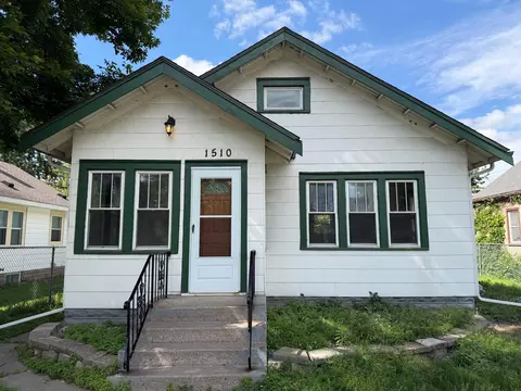 1510 44th Ave N, Minneapolis, MN 55412