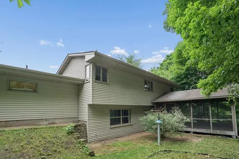Exterior - 903 Circle Dr, Buffalo, MN 55313 photo 4 of 9