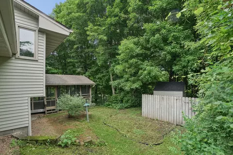 Exterior - 903 Circle Dr, Buffalo, MN 55313 photo 6 of 9