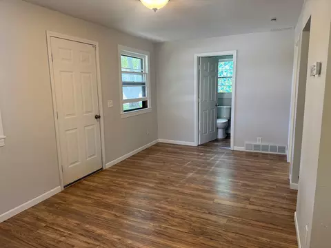 Living - 1017 10th Ave NE, Brainerd, MN 56401 photo 3 of 3