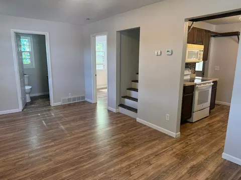 Living - 1017 10th Ave NE, Brainerd, MN 56401 photo 2 of 3
