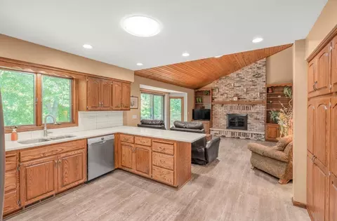 Kitchen - 7261 Mill Rd, Centerville, MN 55038 photo 1 of 2