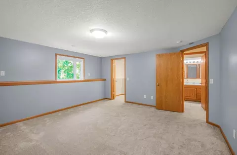 Bedroom - 7261 Mill Rd, Centerville, MN 55038 photo 4 of 5