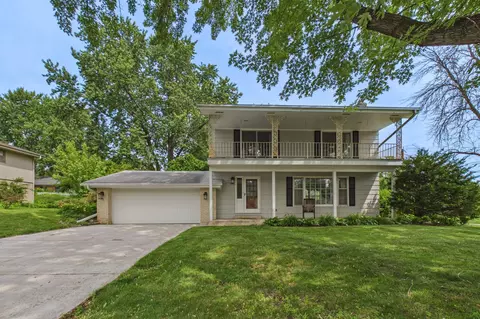 9100 34 12 Ave N, New Hope, MN 55427