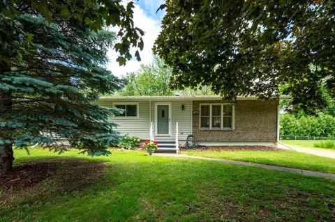 Exterior - 1490 Rainbow Ave, Maple Plain, MN 55359 photo 6 of 9