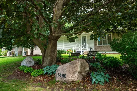 Exterior - 1490 Rainbow Ave, Maple Plain, MN 55359 photo 9 of 9