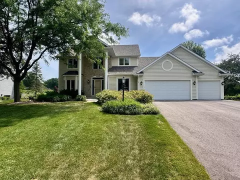 16599 Imperial Ct, Lakeville, MN 55044